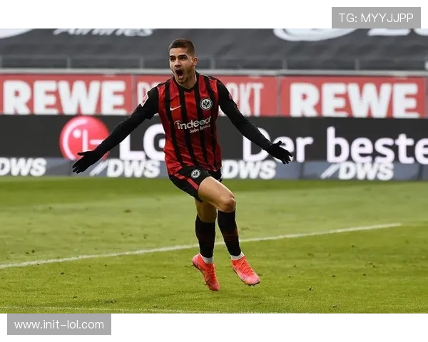 法兰克福错失前四攀升机会,积分榜第七位置不变