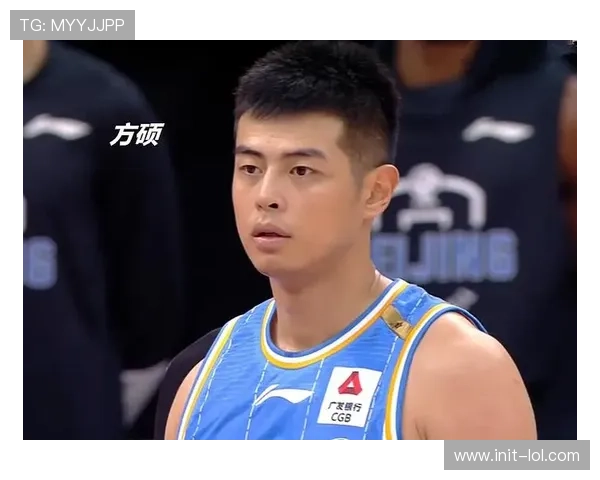 晋京战两次冲突吹罚违体，裁判尺度争议成联赛管理难题